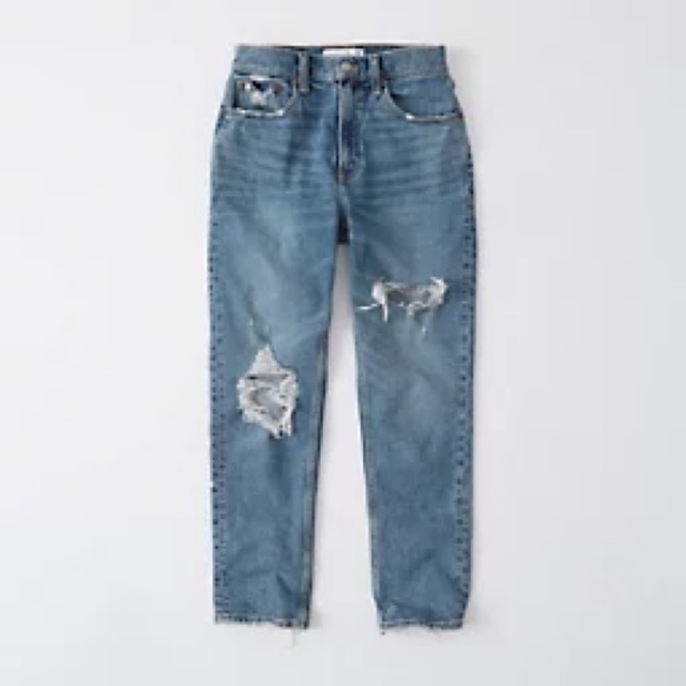 Abercrombie & Fitch High Rise Mom Jeans - Size 26 Short